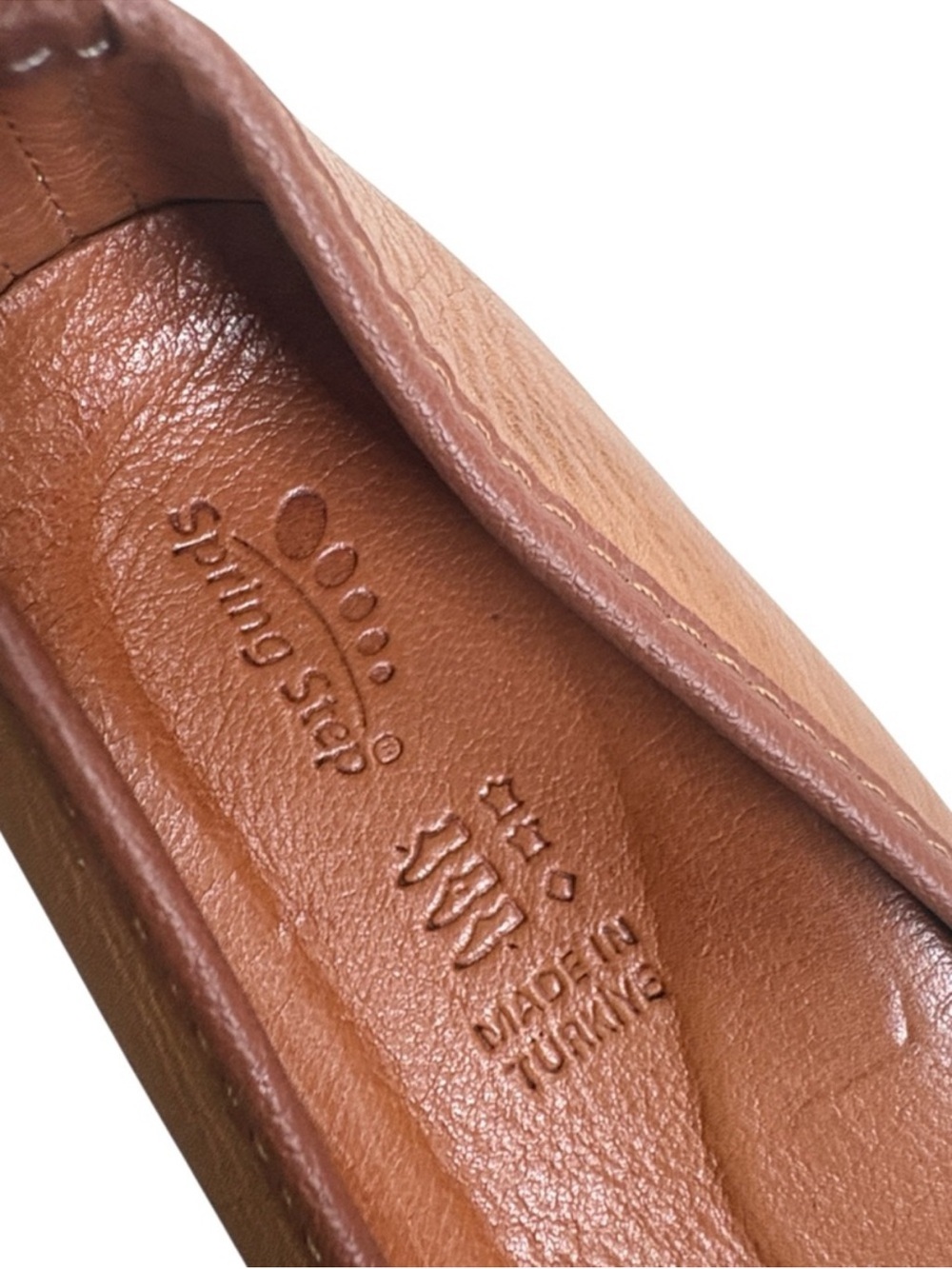 EUC Spring Step Leather Loafer
Flats Brown Size 9.5 - 10 - Picture 2 of 7